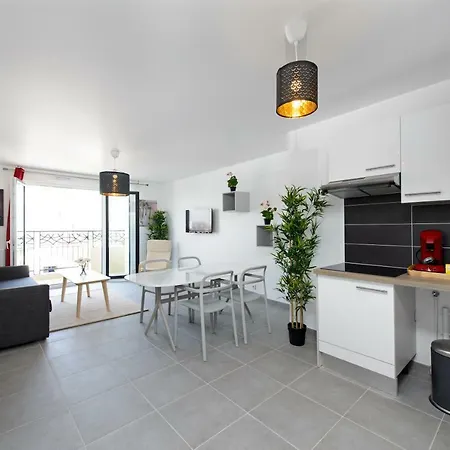 Apartmán For Your Close Family Paris+parking
