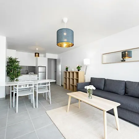 For Your Close Family Paris+parking Apartmán Saint-Ouen (Seine-Saint-Denis)