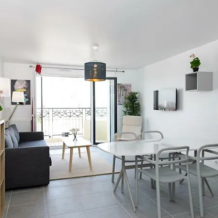 Apartmán For Your Close Family Paris+parking *
