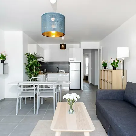 Apartmán For Your Close Family Paris+parking